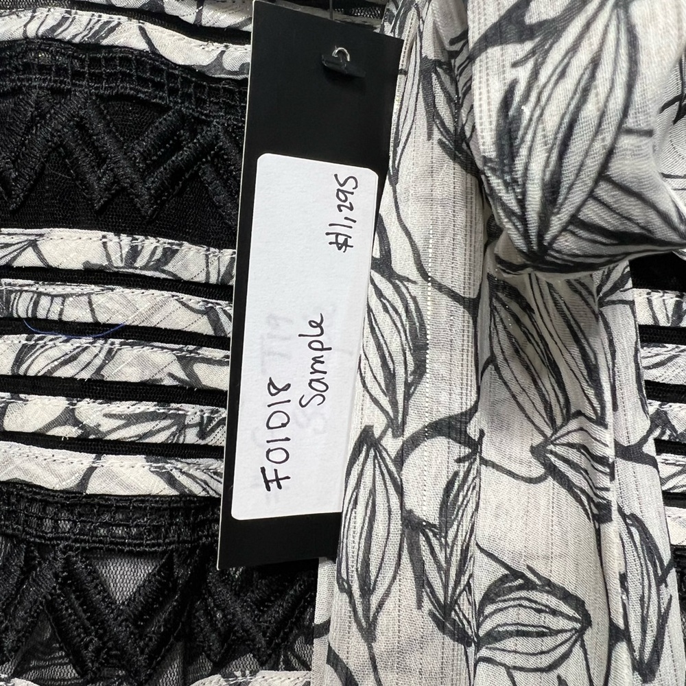 Sachin & Babi Silk Floral Tule Chevron Neck Tie Sample Dress 🔥 - Picture 5 of 10